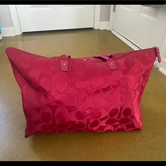 Pink Coach Duffle - Picture 2 of 4